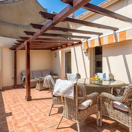 Pastor Apartment